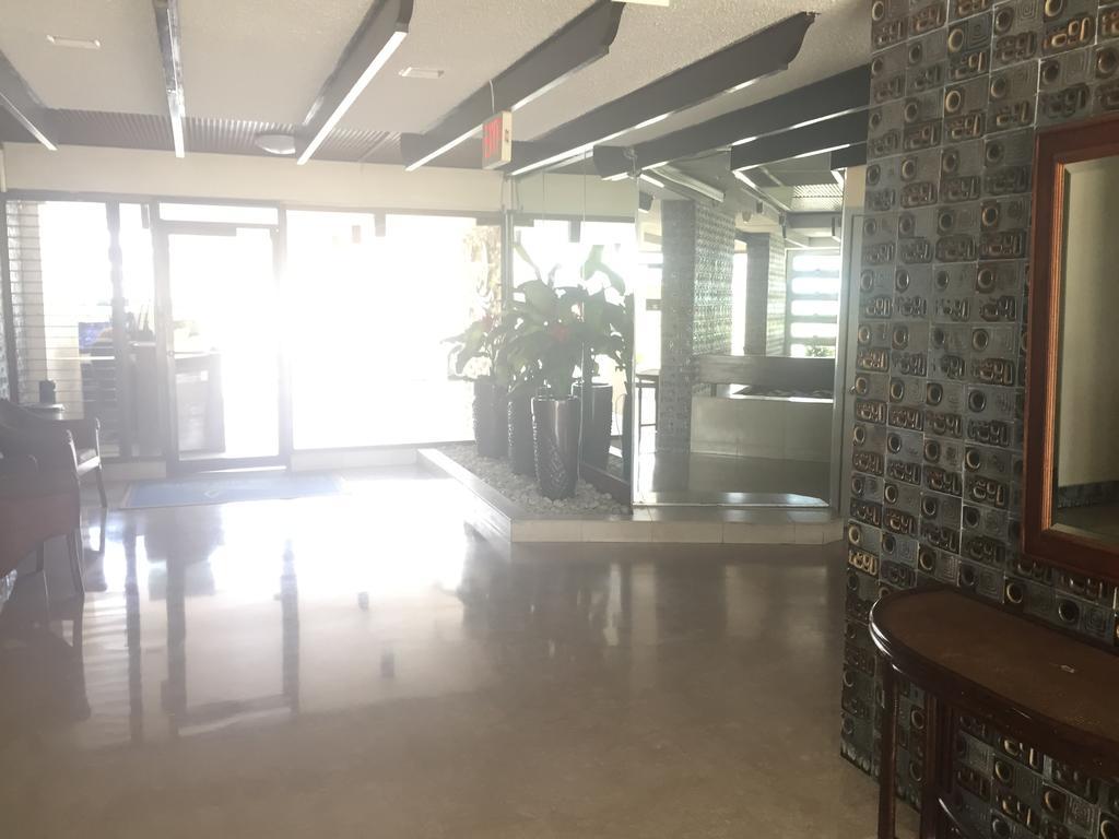 Marbella Del Caribe Beachfront San Juan Exteriör bild