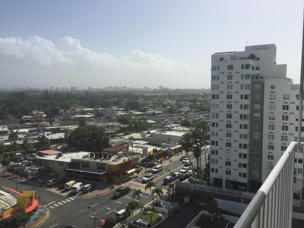 Marbella Del Caribe Beachfront San Juan Exteriör bild
