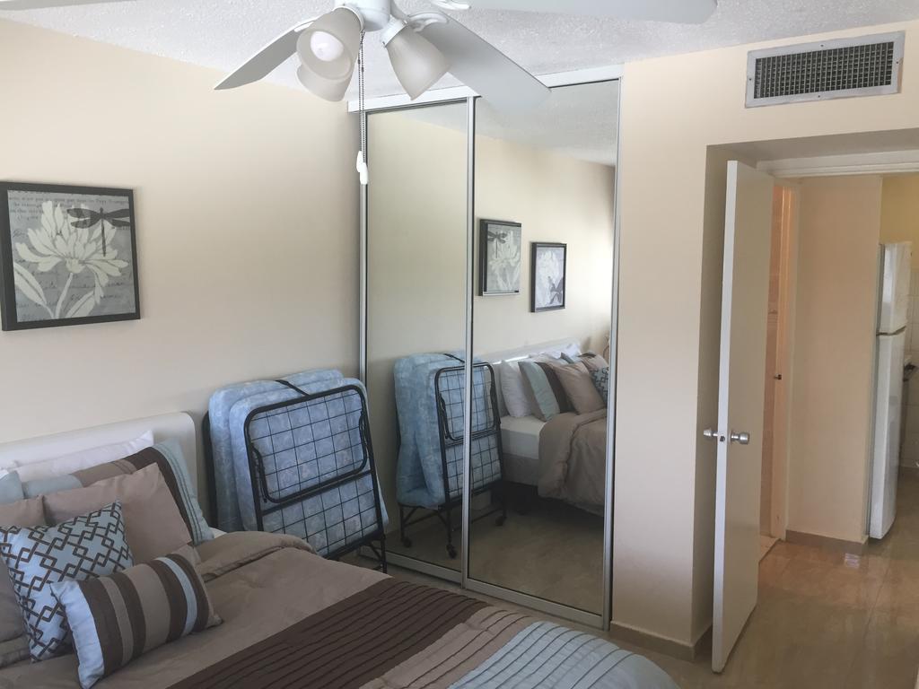 Marbella Del Caribe Beachfront San Juan Exteriör bild